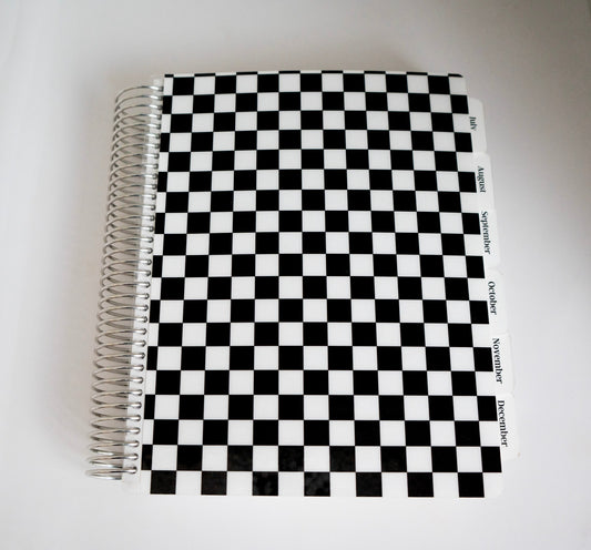 Daily Life Planner: Black Checkered