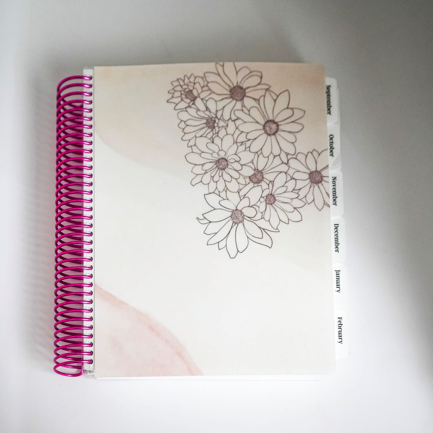 Daily Focus Planner: Neutral Flowers