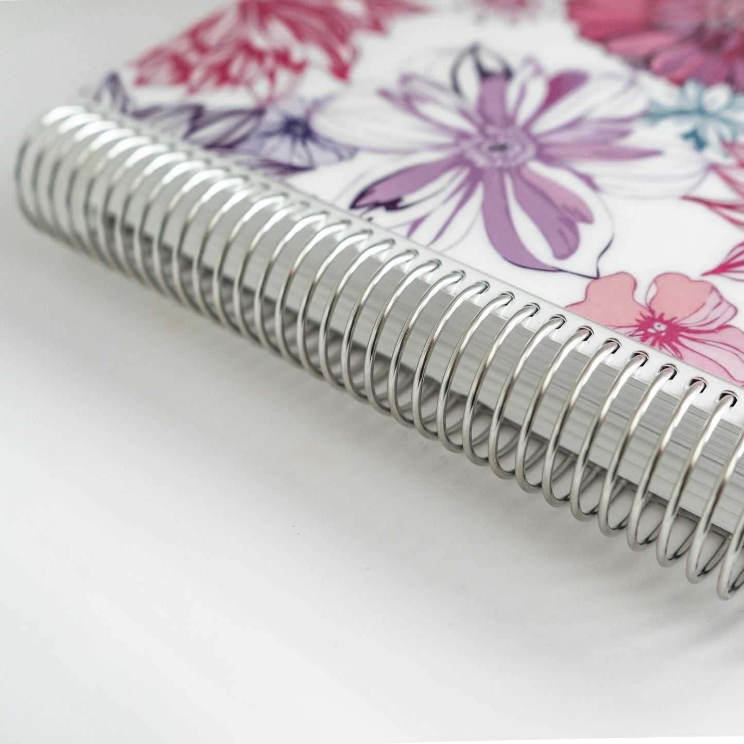 Minimalist Planner: Vibrant Flowers