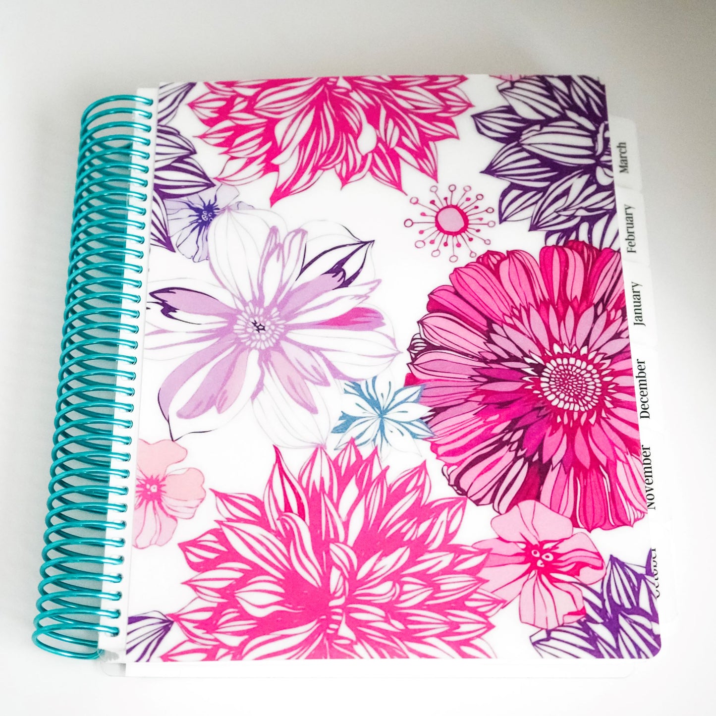 Daily Focus Planner: Vibrant Flowers
