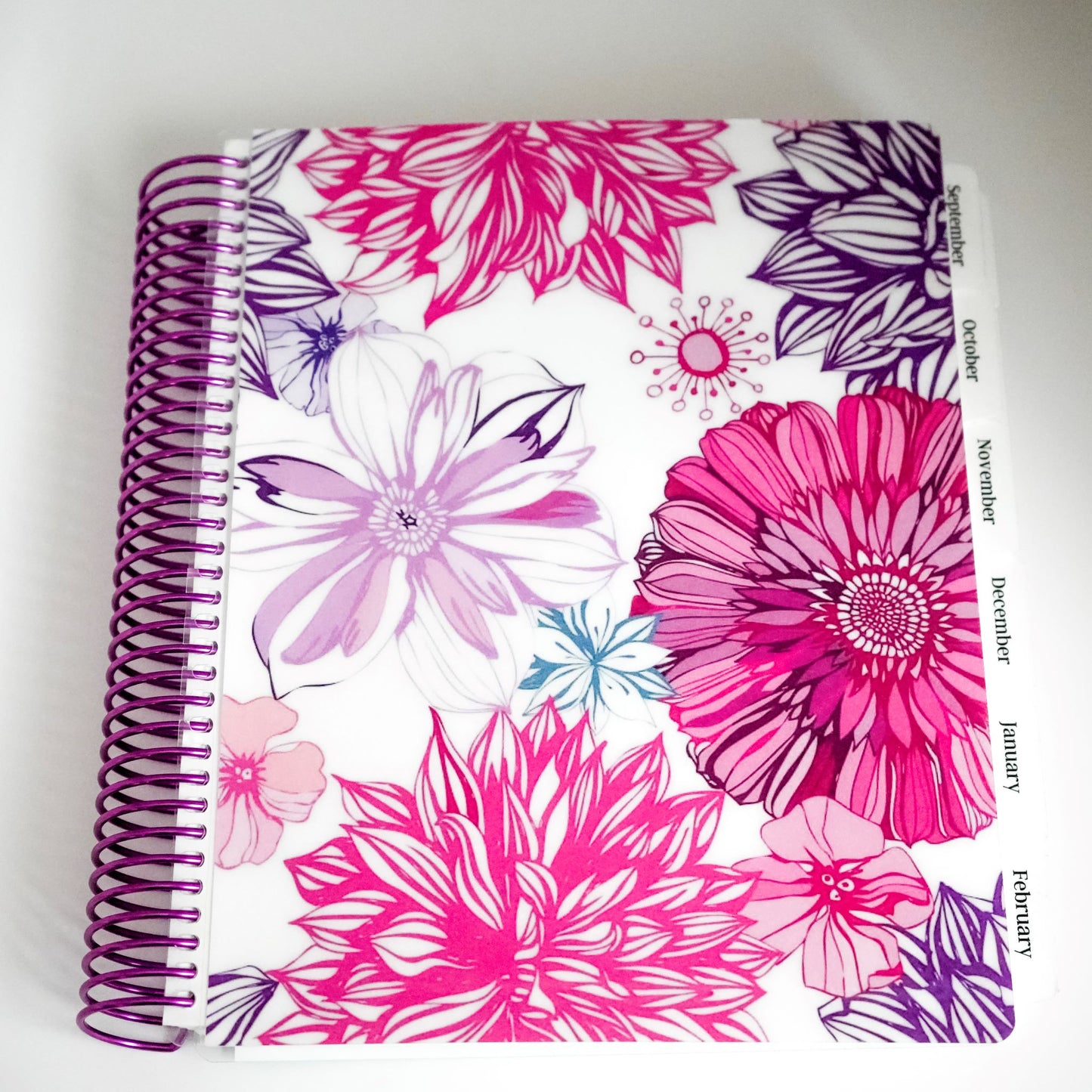 Daily Focus Planner: Vibrant Flowers
