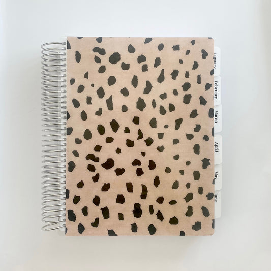 Daily Focus Planner: Leopard